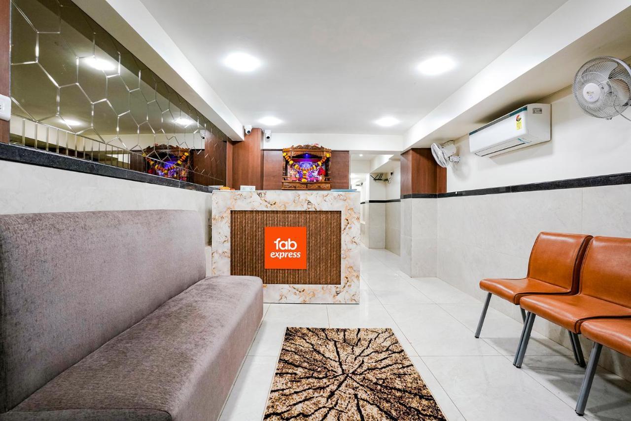 Hotel Fabexpress Varsha Residency Bombay